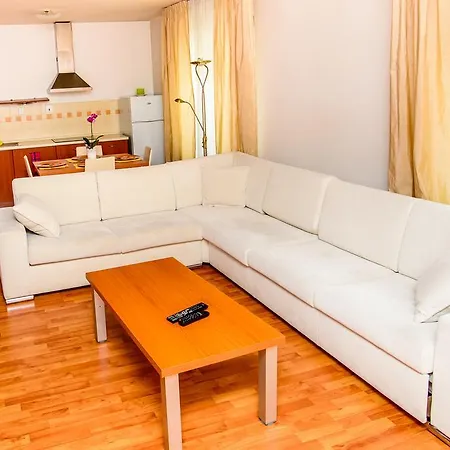 Apartment Downtown Zilina Exterior photo