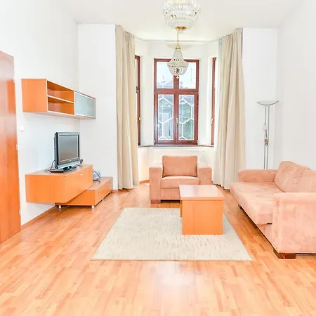 Apartment Downtown Zilina Exterior photo