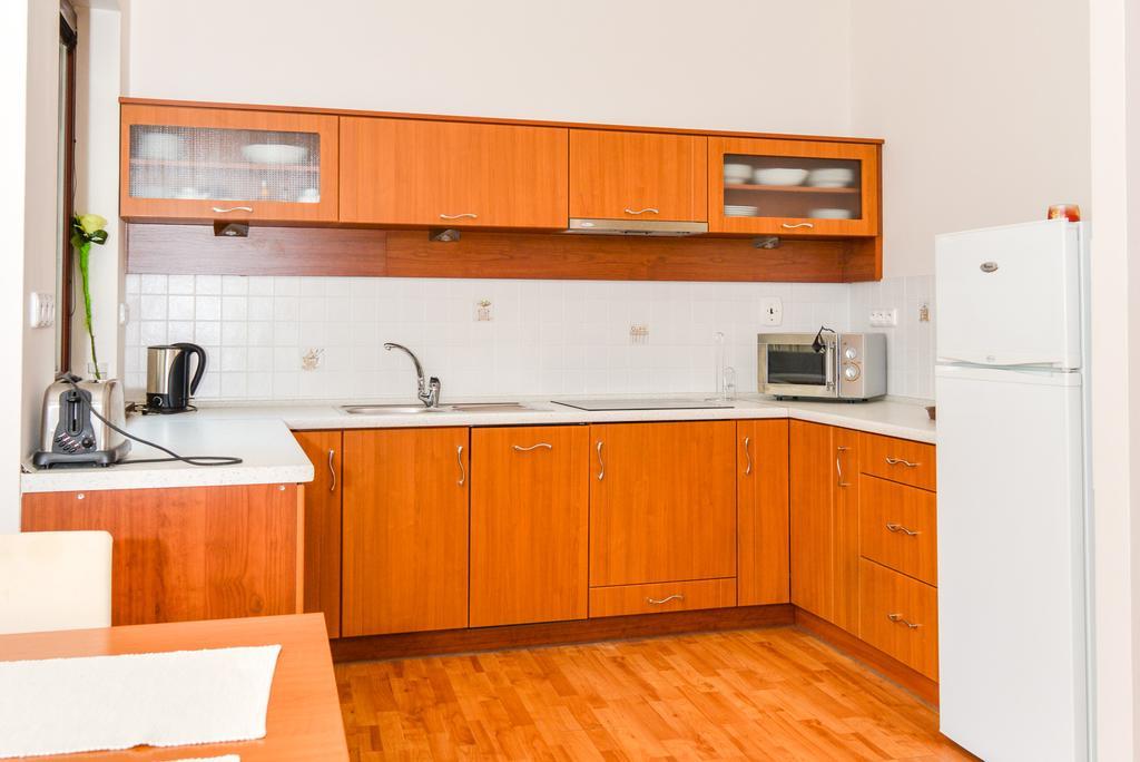 Downtown Apartment *